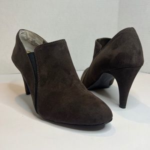 Nine West Booties Brown Size 8.5